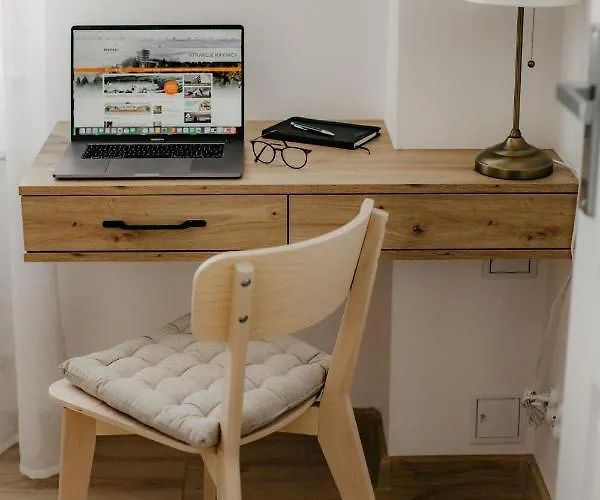 아파트 Cis 크리니차 즈드로이